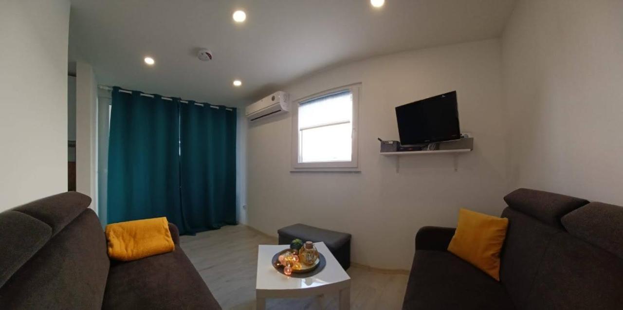 Mobile Home Tiva ดราเก ภายนอก รูปภาพ